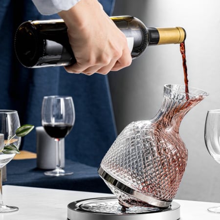 Wirująca Karafka do Wina