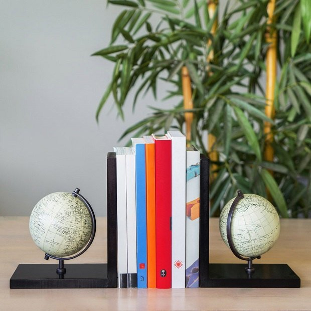 Podpórki do Książek Globusy
