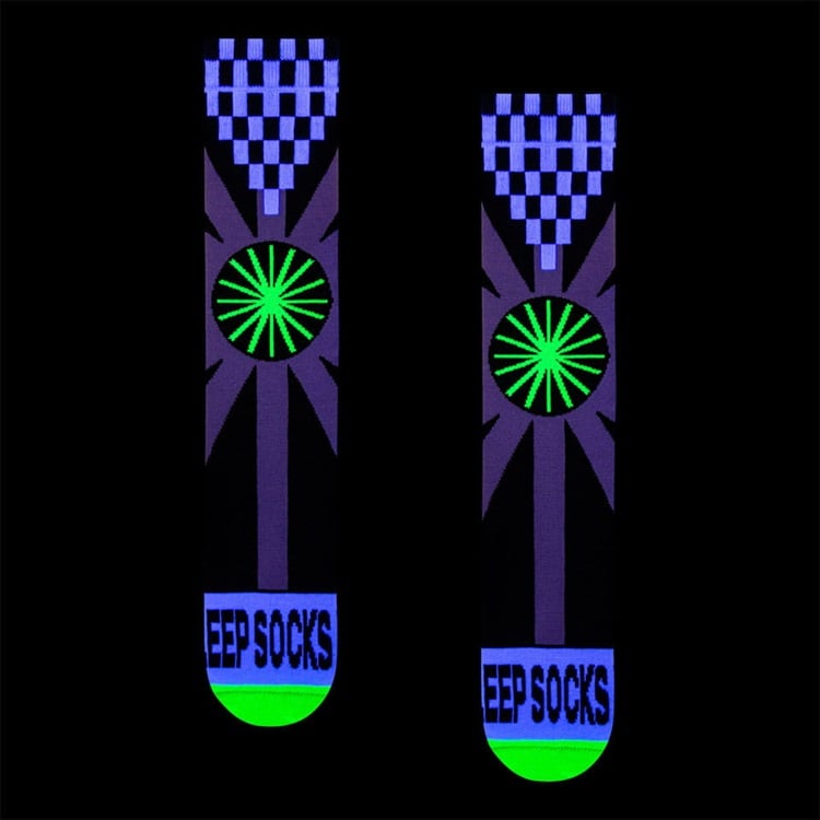 Świecące Skarpetki VHS – Zestaw