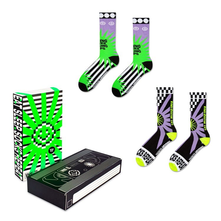 Świecące Skarpetki VHS – Zestaw